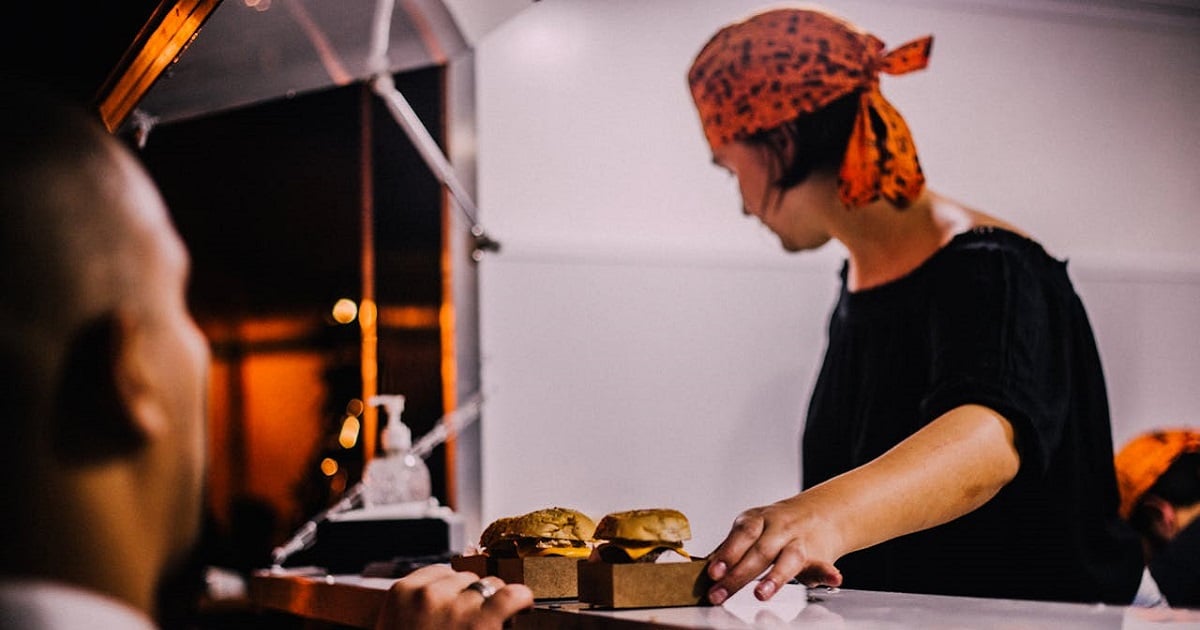 Food truck : augmenter sa visibilité sur les réseaux sociaux Promotion d'un food truck via les réseaux sociaux